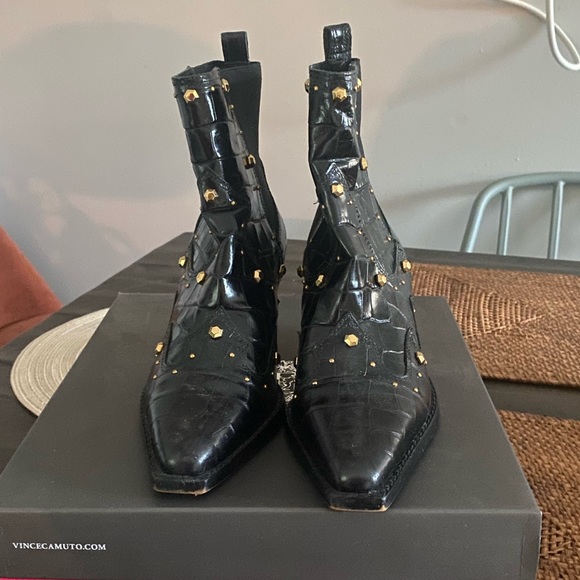 Vince Camuto Norley Booties - Picture 4 of 6